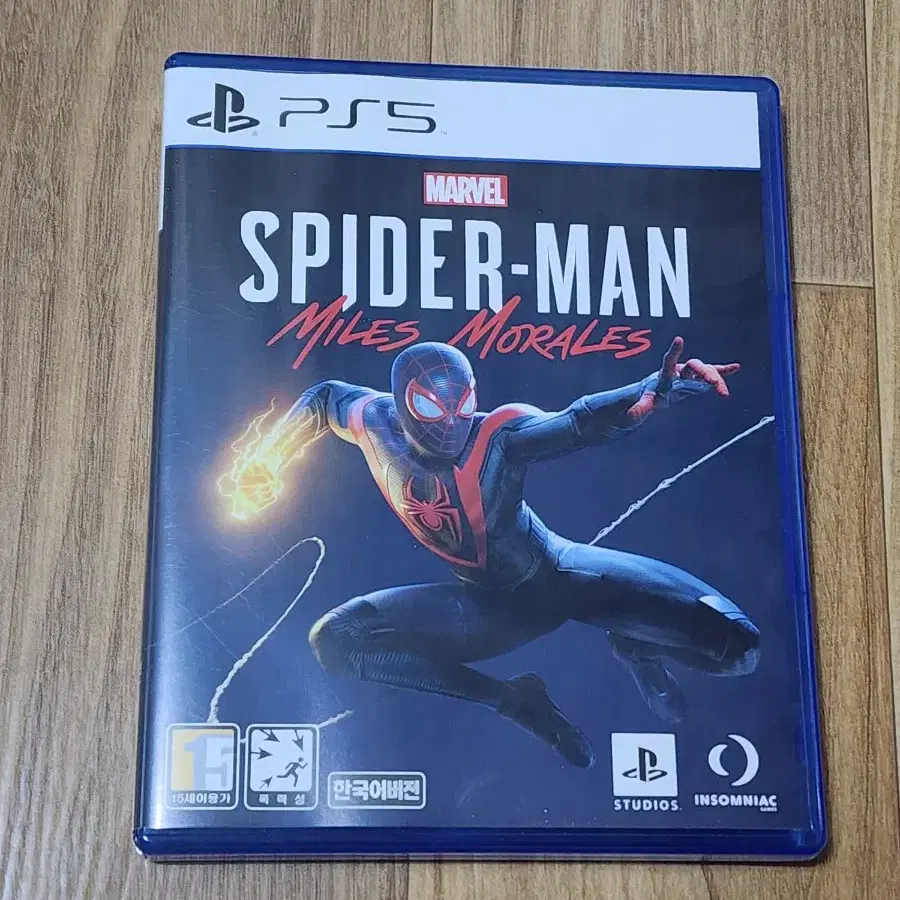 PS4 스파이더맨 마일스 모랄레스 게임 CD 팝니다