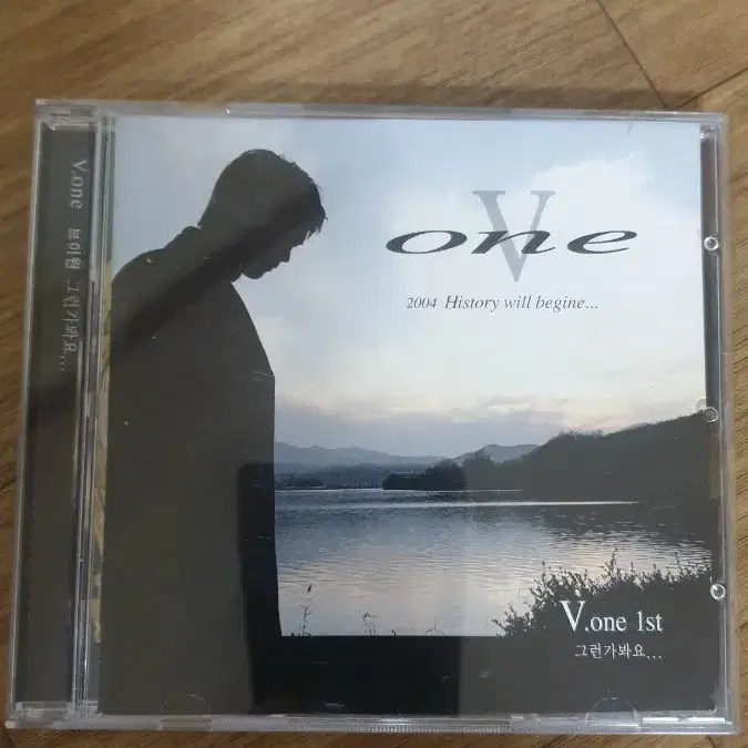 V.one 브이원 CD