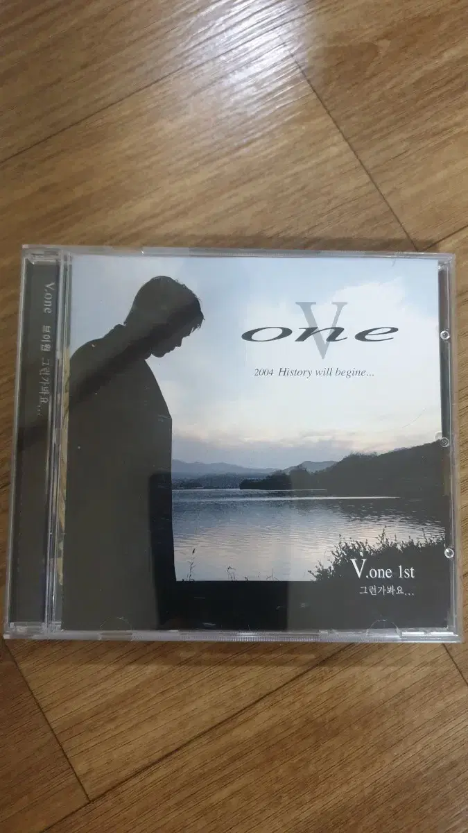 V.one 브이원 CD