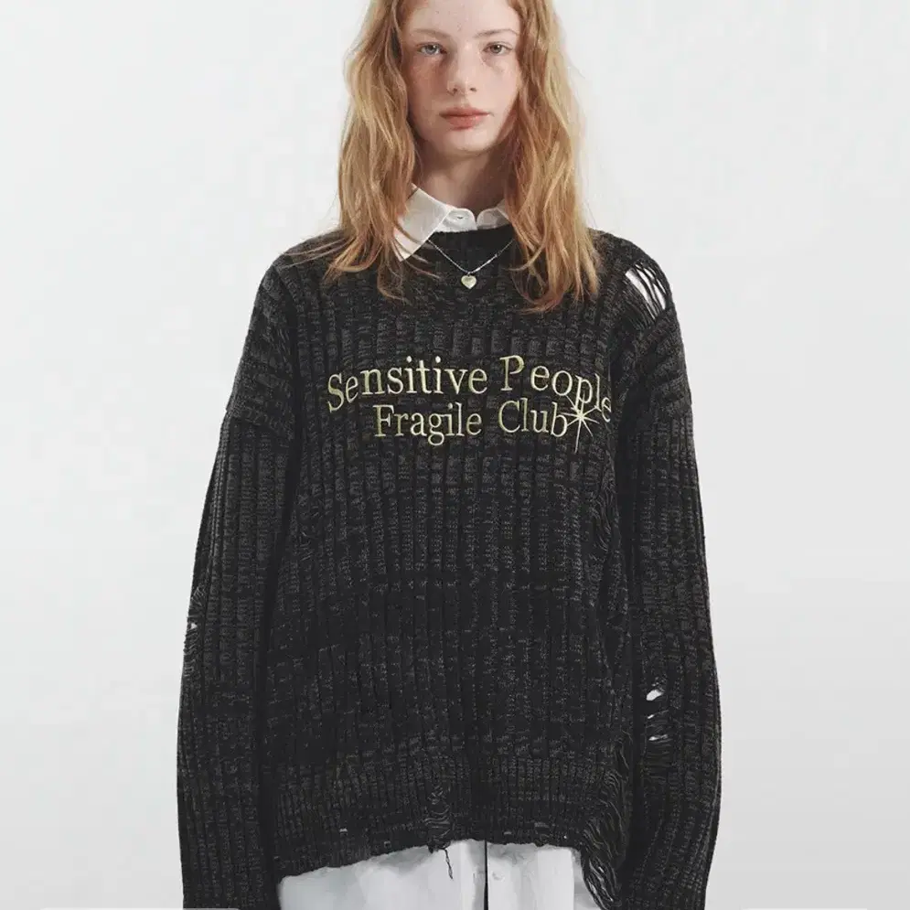 메인부스 Fragile Club Damage Sweater (size2)