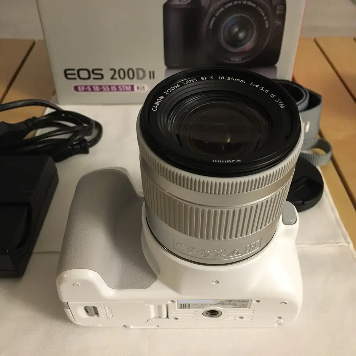 캐논 200D II 번들렌즈 킷 화이트