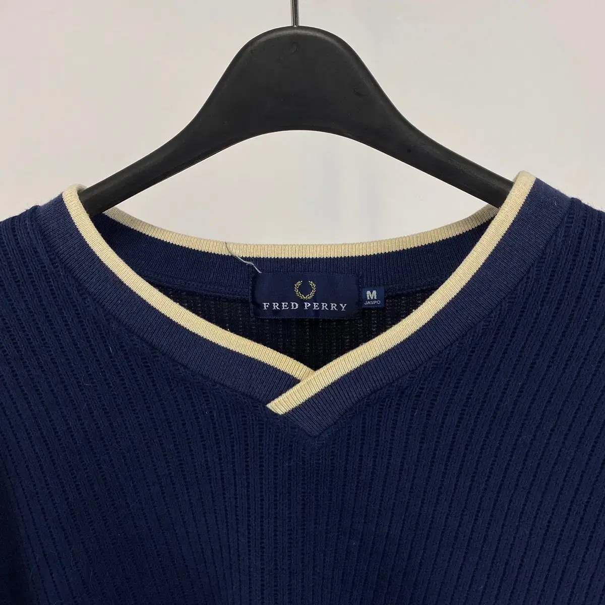 빈티지 FRED PERRY 브이넥 폴리 니트