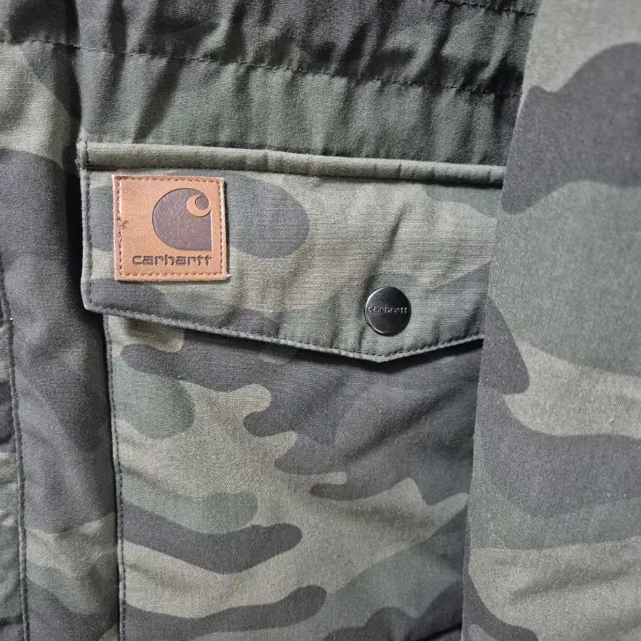 칼하트 Camo Trapper Parka