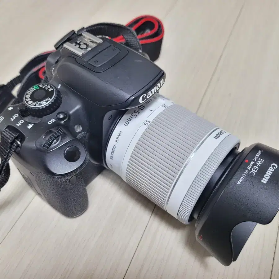 캐논 카메라 EOS 650D 와 18-55 IS STM 신형 렌즈