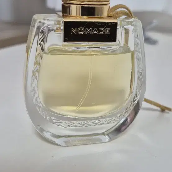 끌로에 노마드 자스민 나츄렐 EDP 50ml