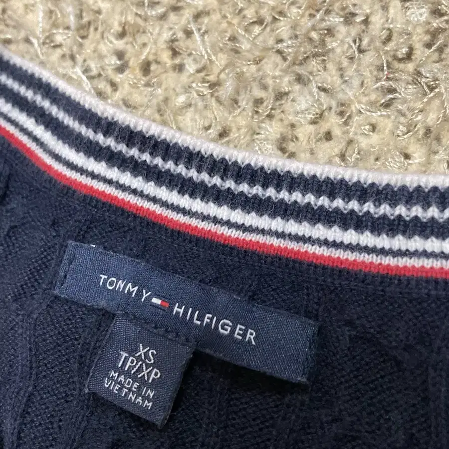 Tommy Hilfiger Slim Fit Navy Knit