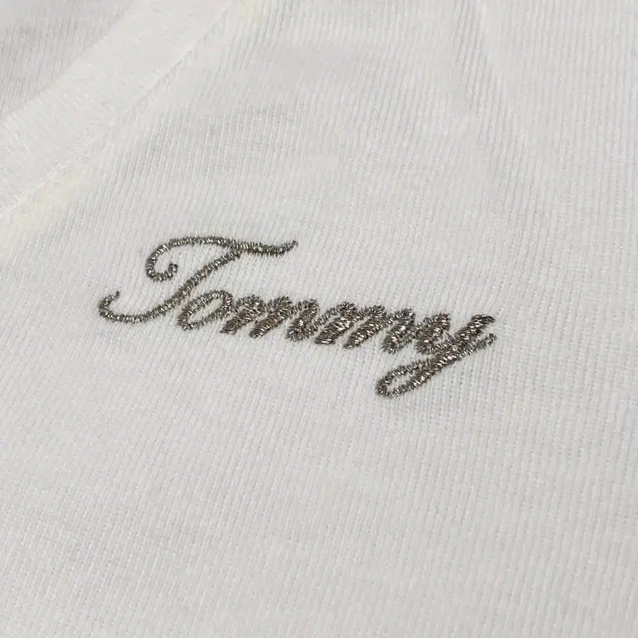 Tommy Hilfiger Silver Logo Slim V-Neck