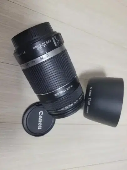 깔끔한 캐논 EF-S 55-250mm f4-5.6 IS 헝그리 망원렌즈