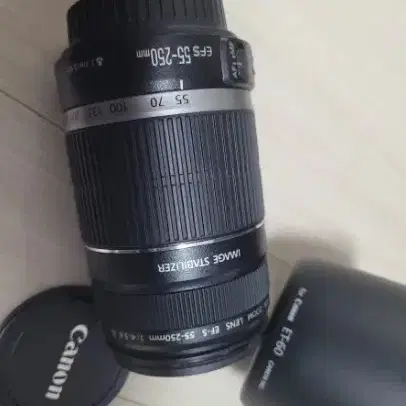 깔끔한 캐논 EF-S 55-250mm f4-5.6 IS 헝그리 망원렌즈