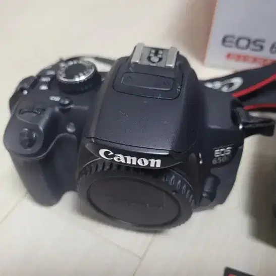 캐논 DSLR 카메라 EOS 650D 와 18-55 STM 세트