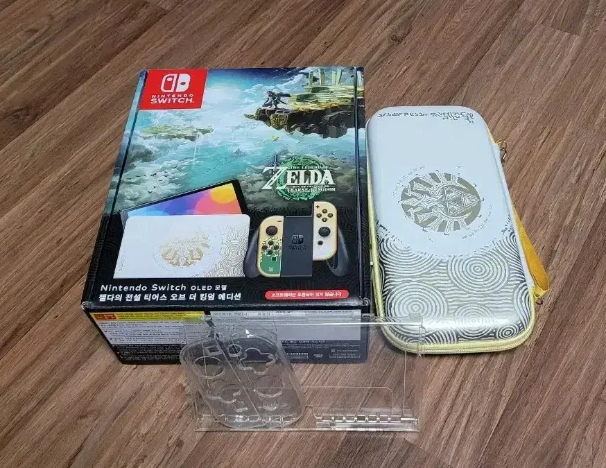 (Class A)Nintendo Switch OLED Zelda Edition Full Box