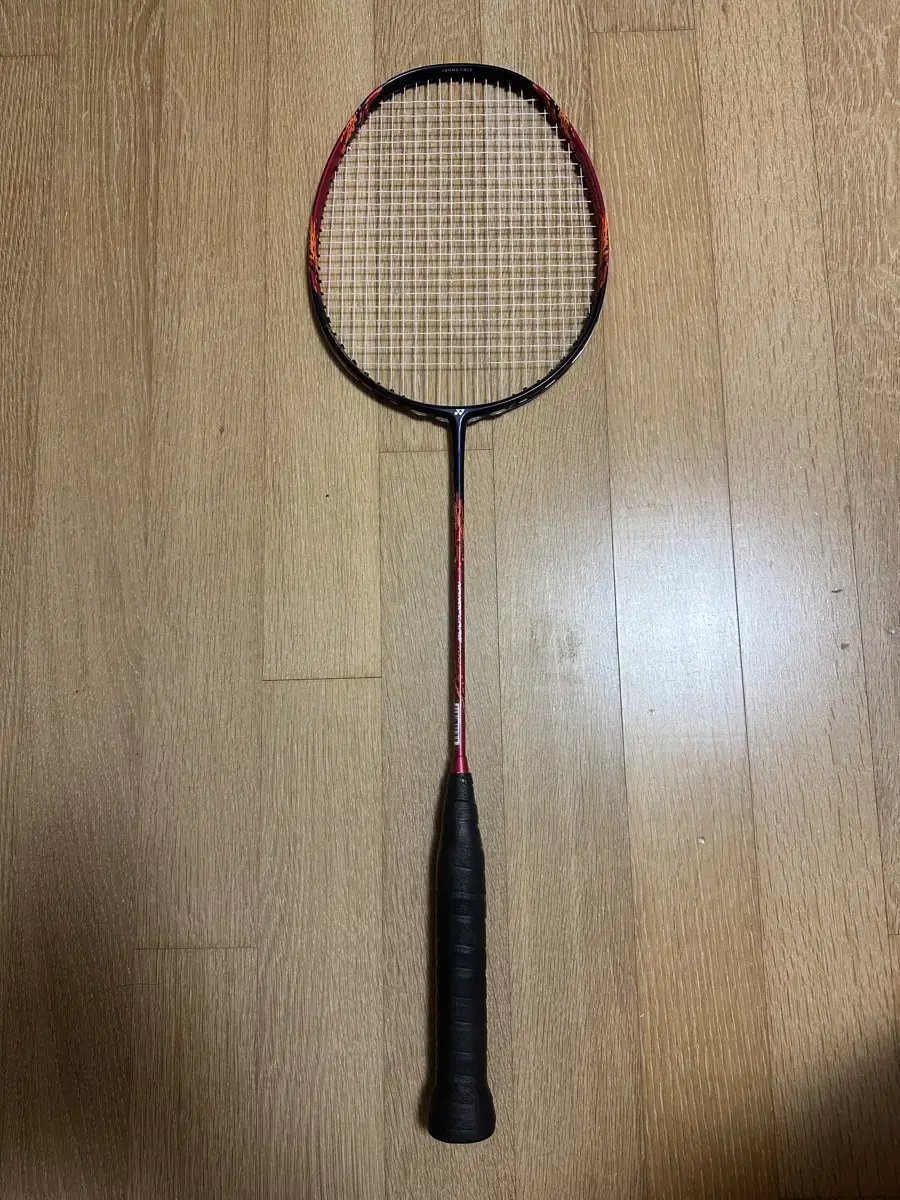 yonex 나노플레어 700 5U