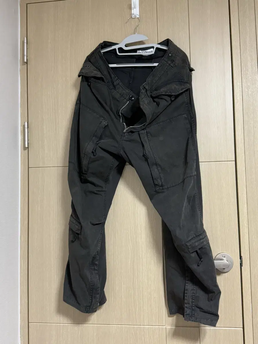 [L]예스아이씨 Bleached Aviator Pants black