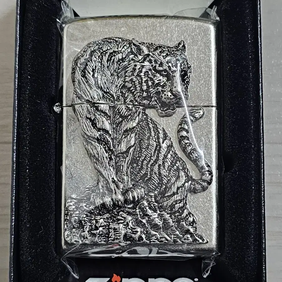 (새상품)지포 Zippo HUNTER NA 정품