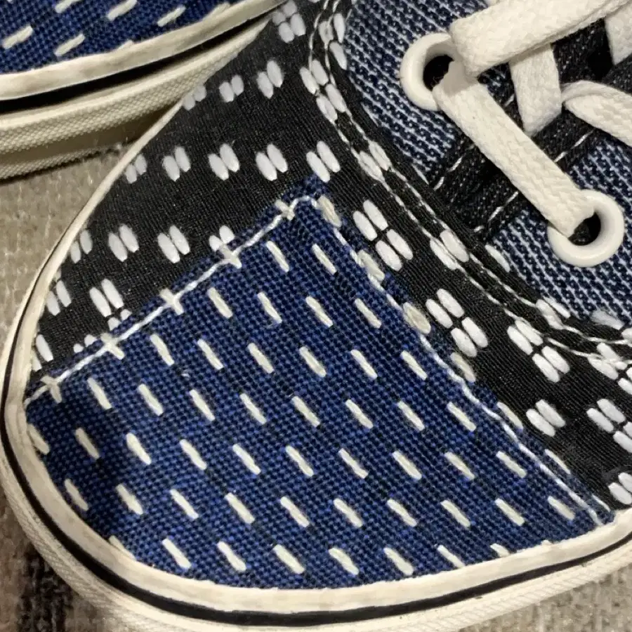 VANS 반스 어센틱 패치워크 데님 235