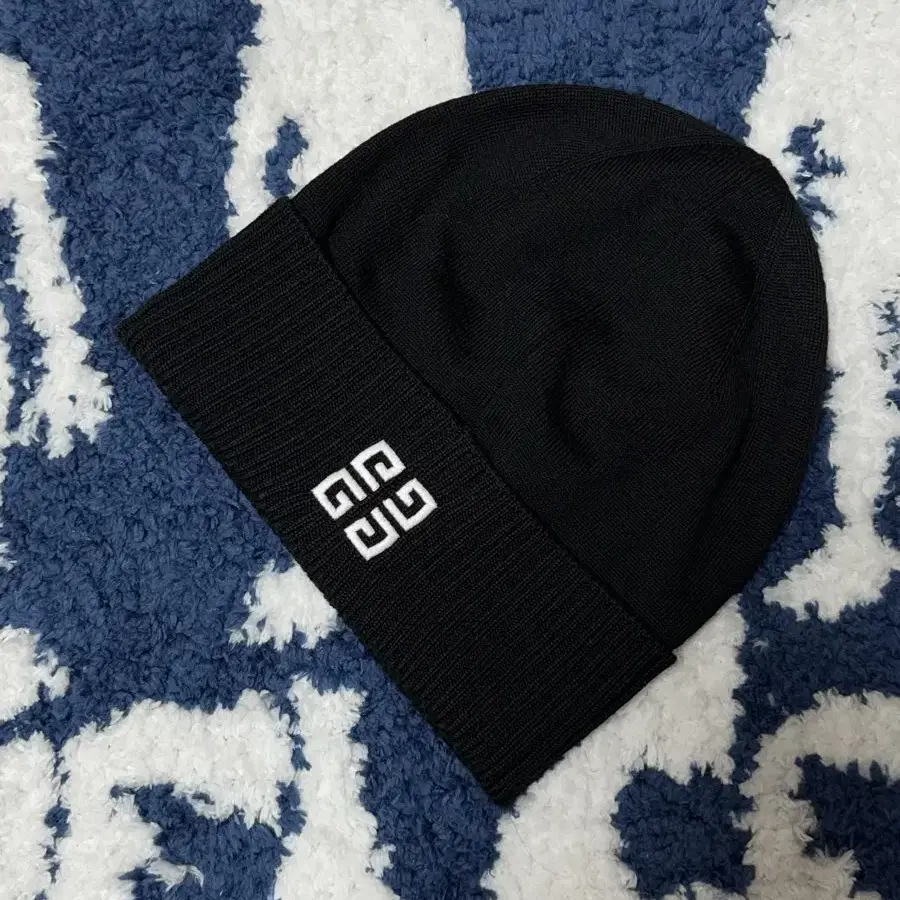 지방시 울 비니 givenchy beanie 블랙