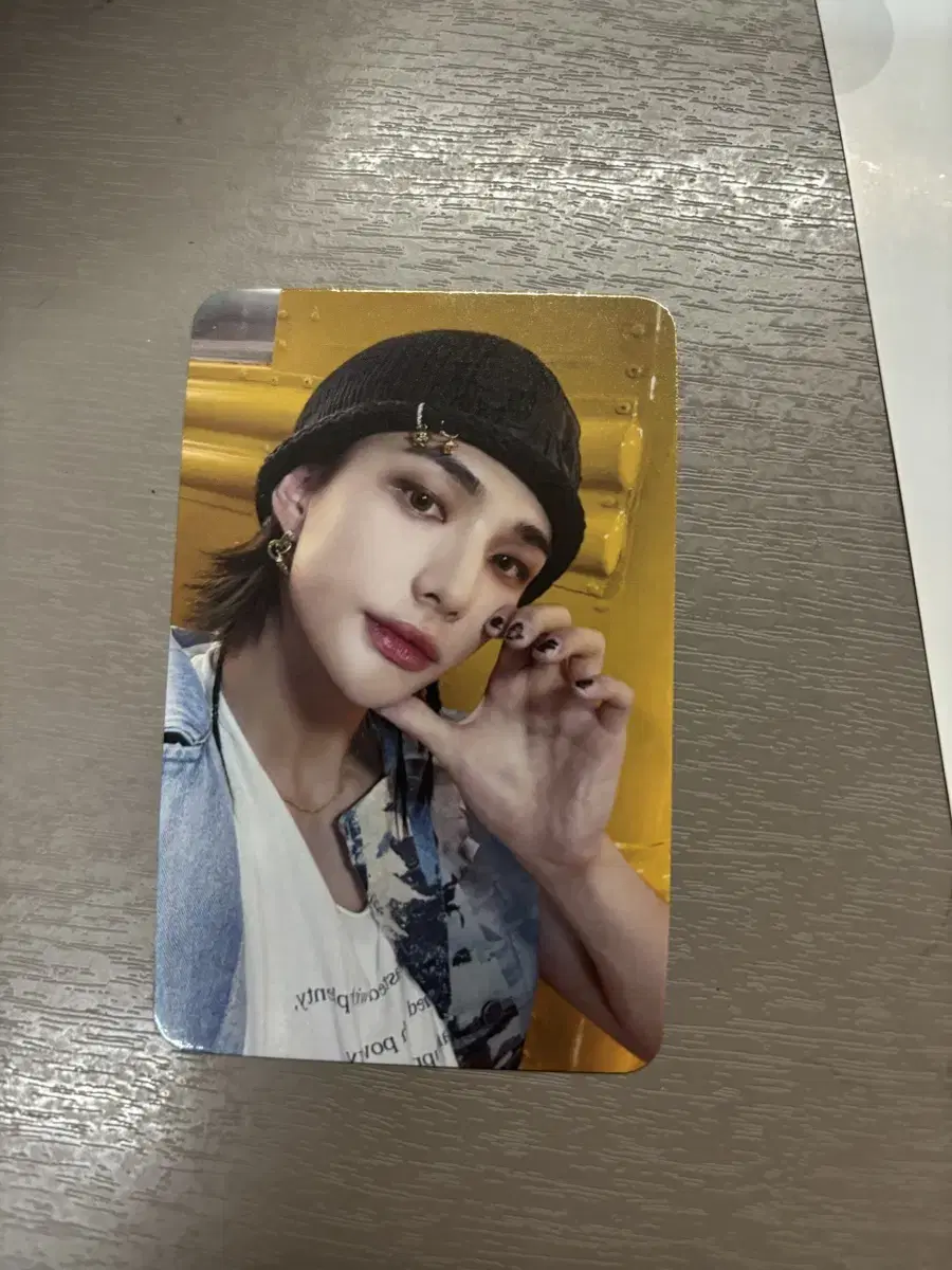 skz hyunjin rock aladin pre-order benefit photocard