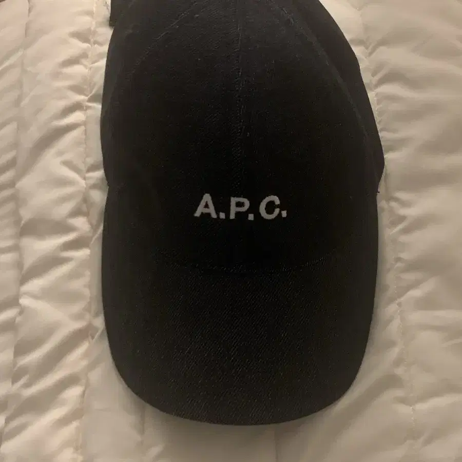 아페쎄 A.P.C 시그니처 찰리 베이스볼 캡모자