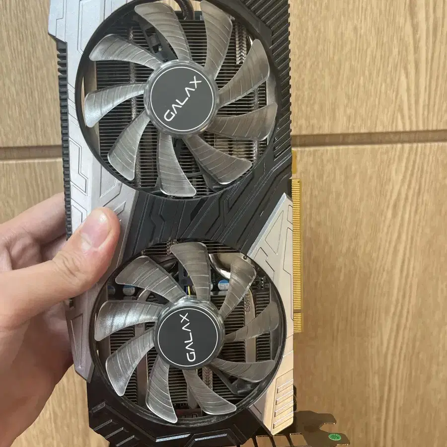 GTX 1060 사봅니다