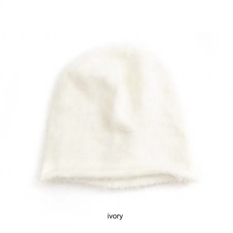 샵페어리 비니 hairy rolled beanie [아이보리]