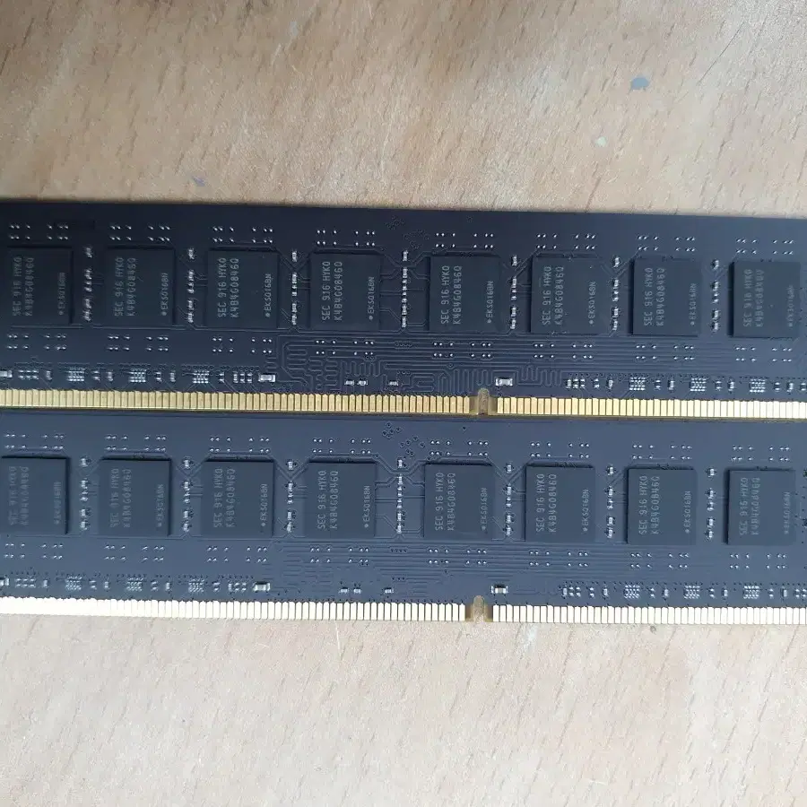 데스크탑용 iplex DDR3 12800 8G 두개 총 16기가