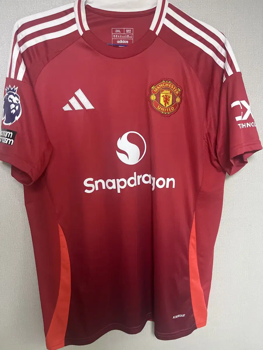 24-25 Manchester United Home Hoylune