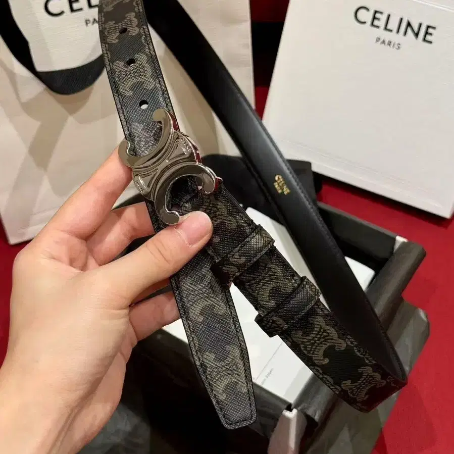 Celine소가죽 허리띠  너비 2.5cm