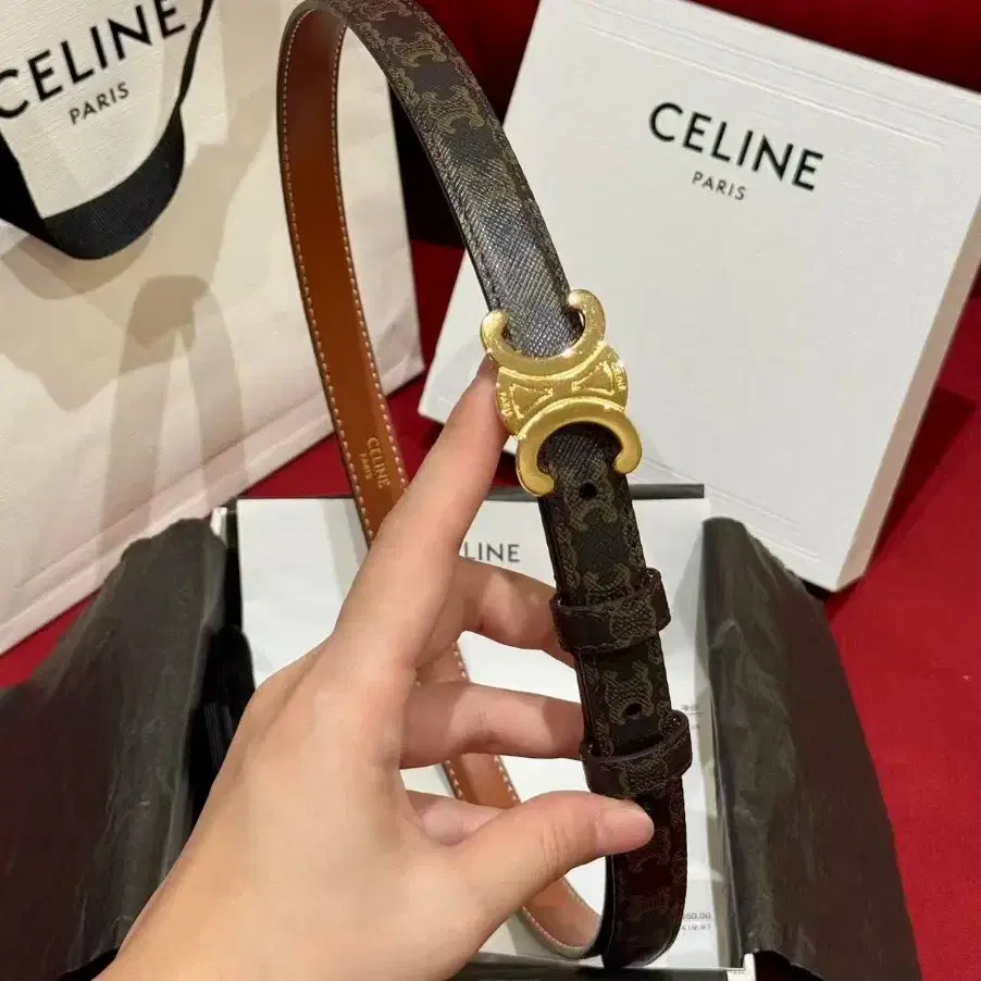 Celine소가죽 허리띠  너비 2.5cm