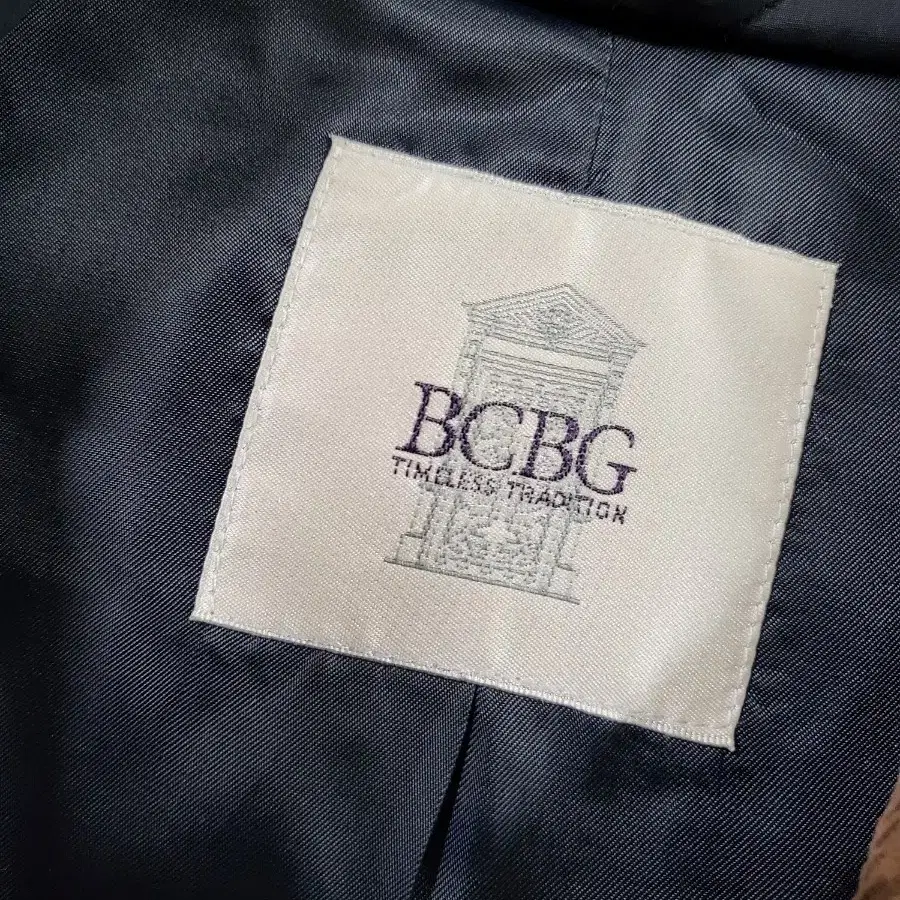 비씨비지 BCBG 퀄팅 누빔 패딩 자켓 77 6883