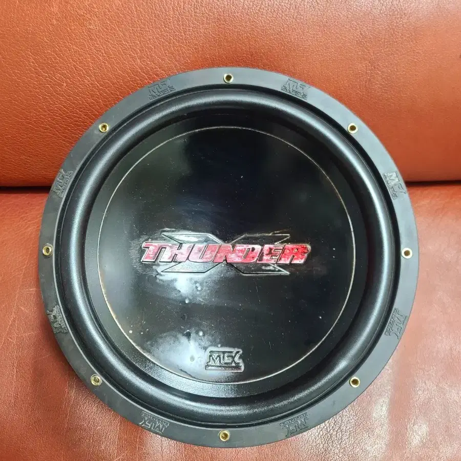 MTX US-XT12.04. 4옴싱글 12인치 중고우퍼 1발