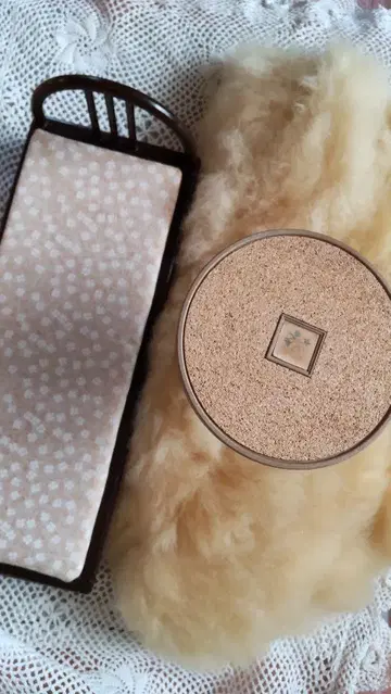 제니 테이블 컨트리 가구 초기 침대 러그 매트 3점 묶음 판매