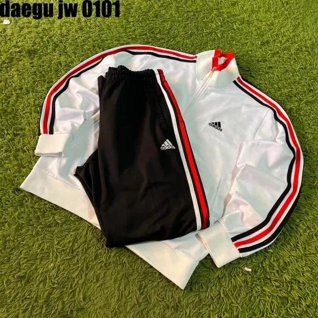 100 ADIDAS SET 아디다스 세트(상의+바지)