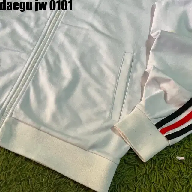 100 ADIDAS SET 아디다스 세트(상의+바지)