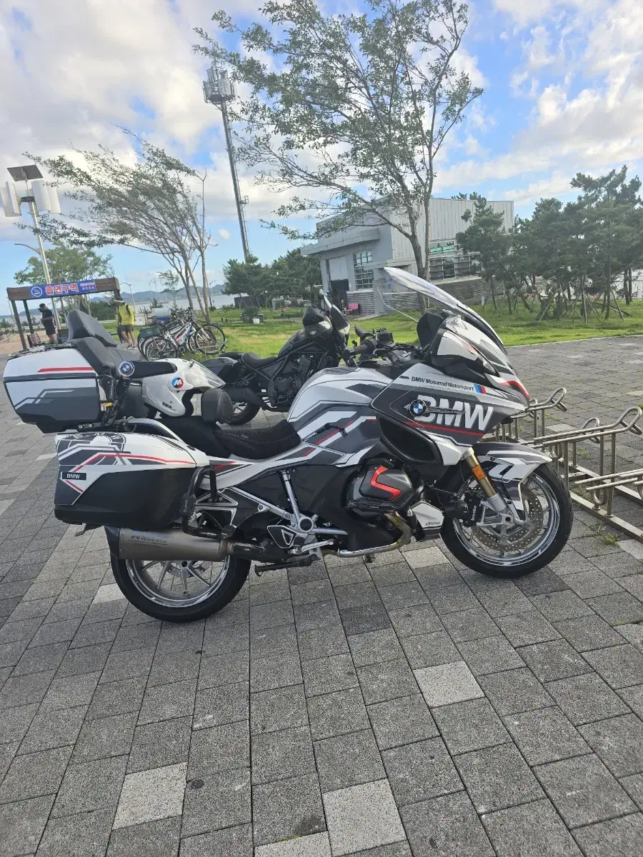 BMW R1250RT 판매합니다