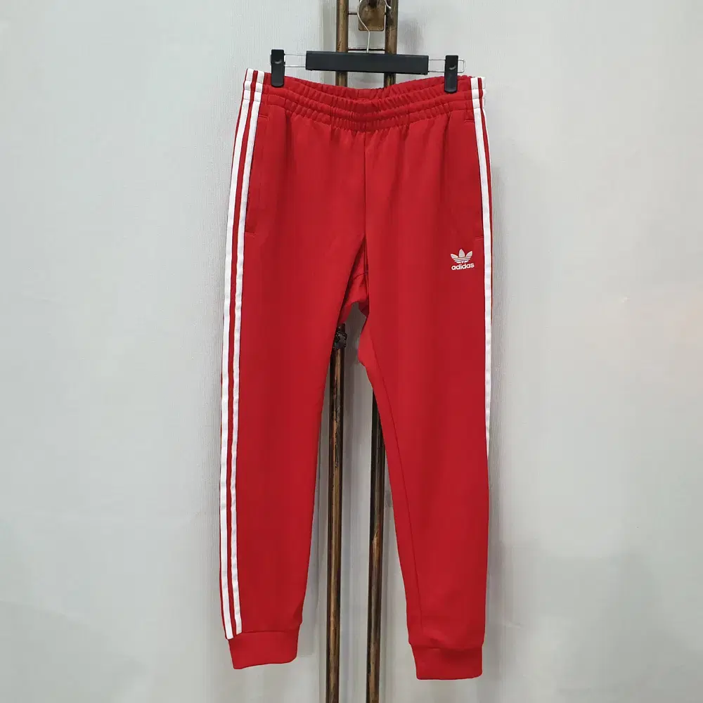 (JJ25440)Adidas Superstar Track Pants 32-33 (L)