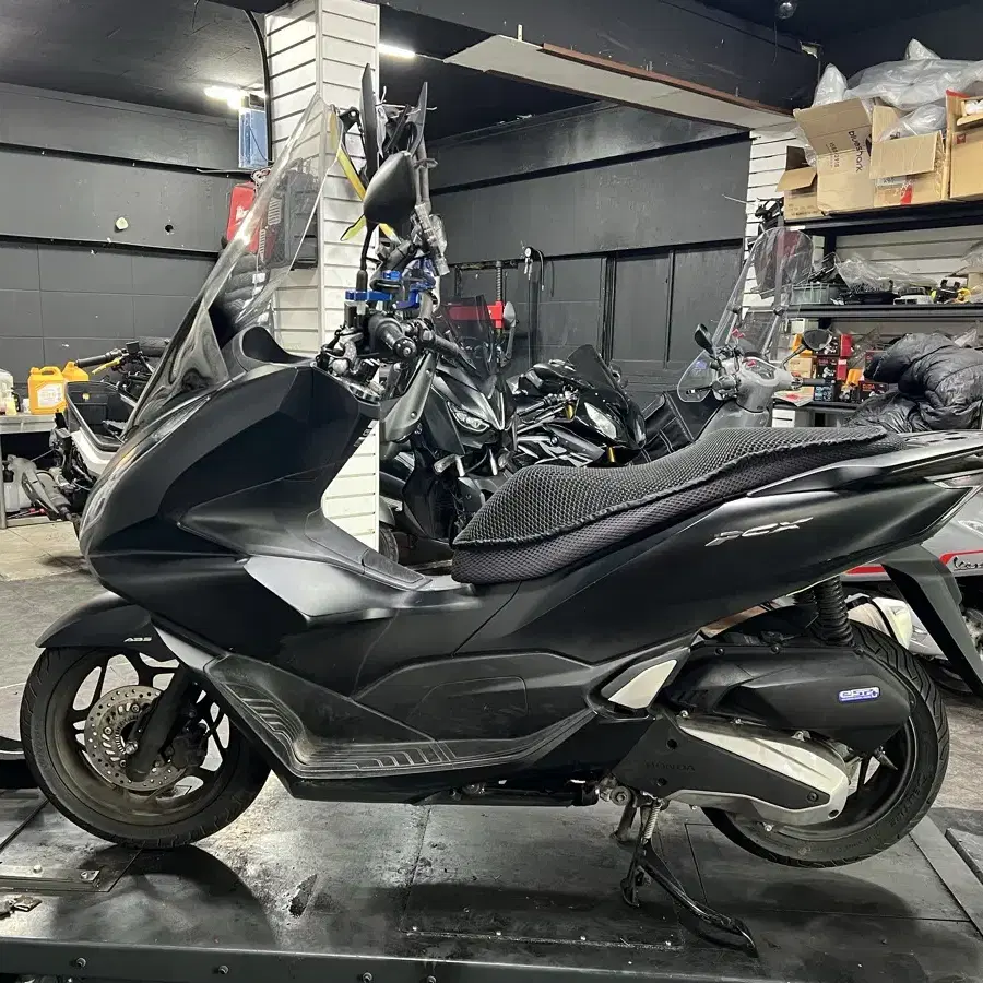 부산 23년식 pcx125 ABS