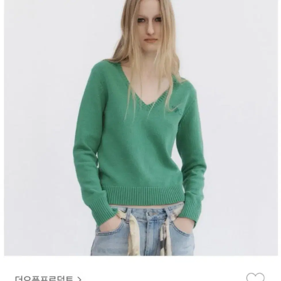 더오픈프로덕트 Classic v-neck knit pullover