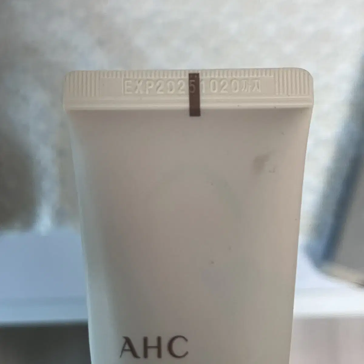 (피부결 미침) AHC 누드 톤업 크림