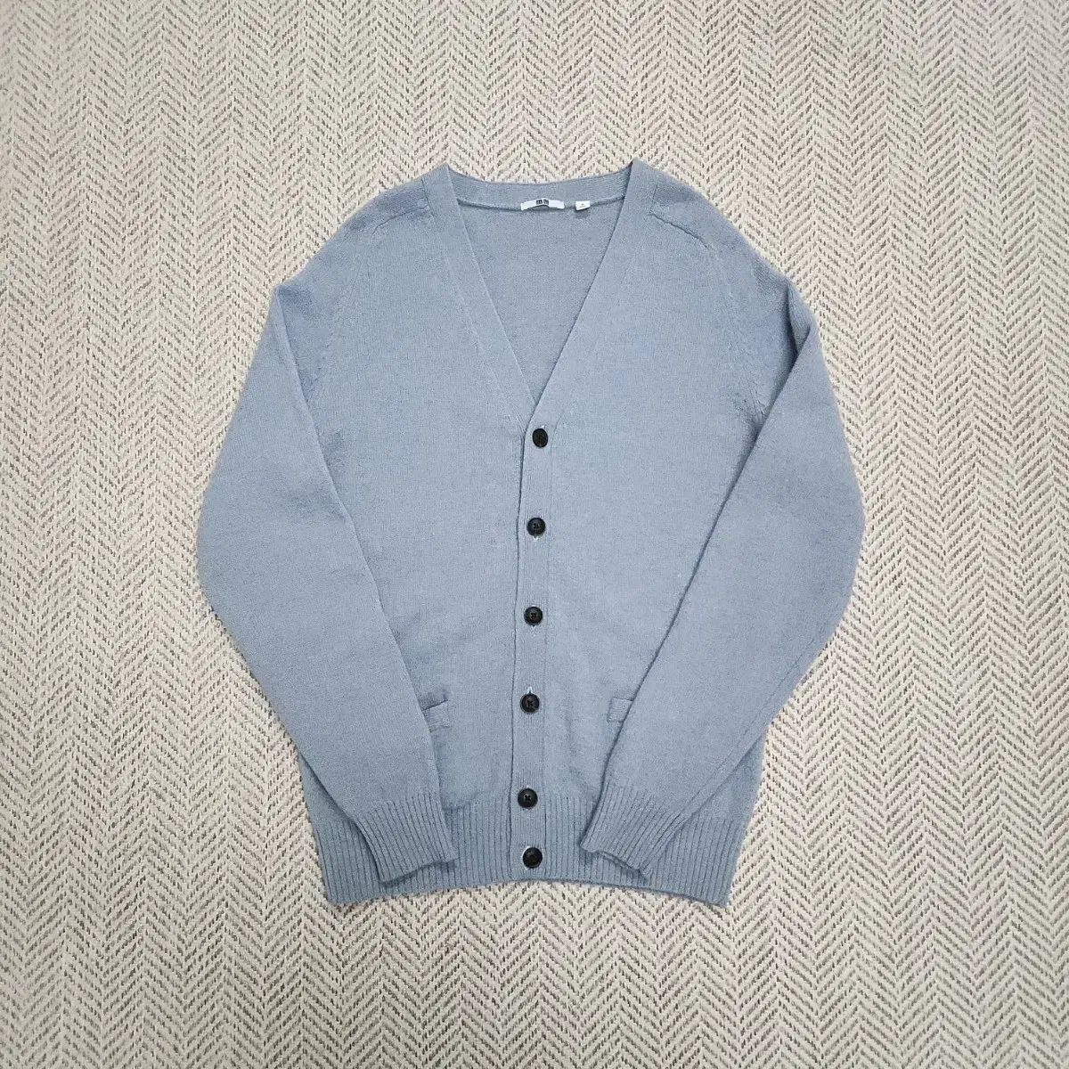 (M) Uniqlo Men's Lambswool Knitted Cardigan