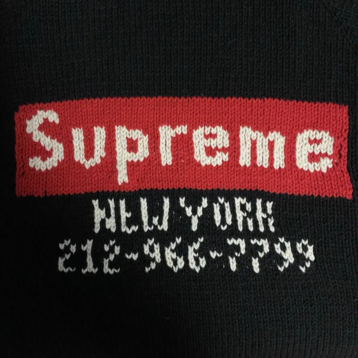 [L] 22FW 슈프림 Supreme 박스로고 코위찬 스웨터 블랙