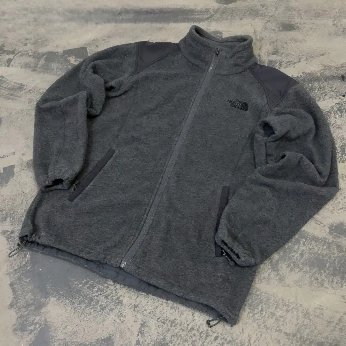 (L) The North Face Hoodie/Fleece Jacket