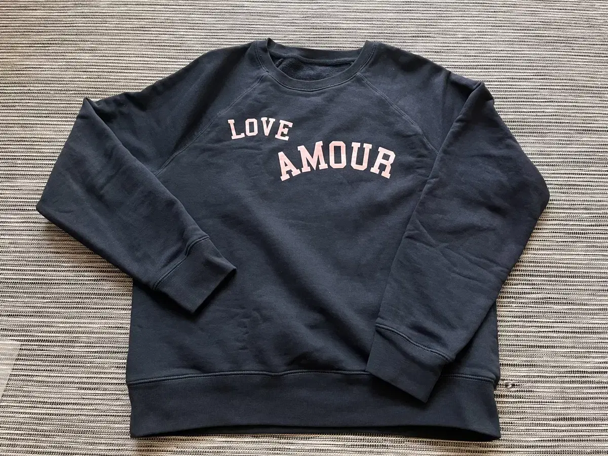 Genuine Love Amour Brushed Sweatshirt by Jadik & Voltaire Size M(55-66)