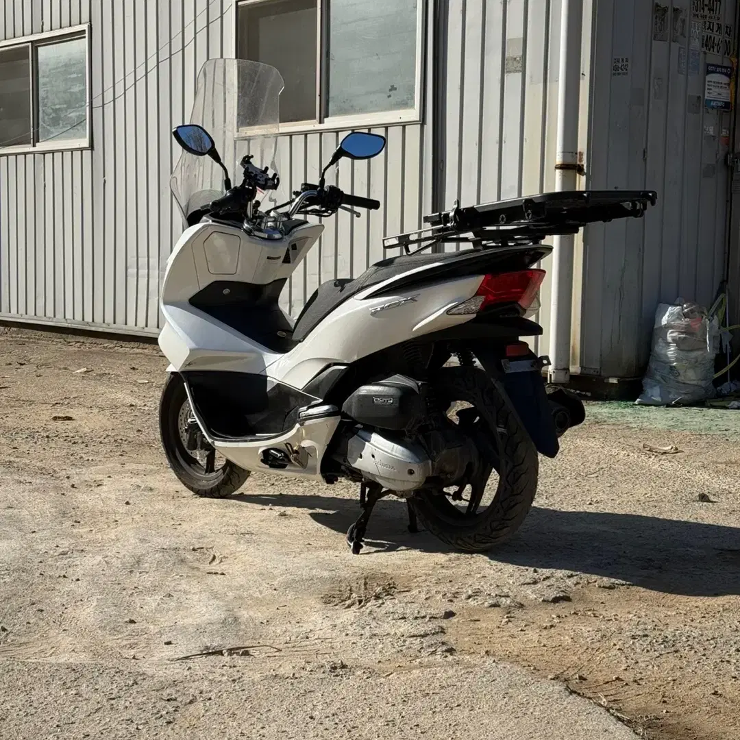 혼다 PCX125 18년식 저렴하게 판매합니다