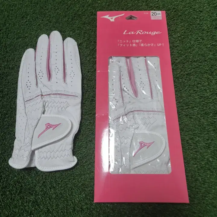 Mizuno LA ROUGE Women's Left Hand One-handed Golf Glove LA ROUGE Sheepskin