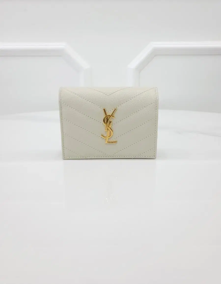 Saint Laurent Monogram Bifold Wallet 668290