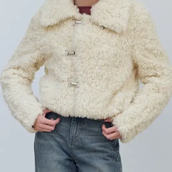 유즈 yuse hook fur jacket 후크 퍼자켓