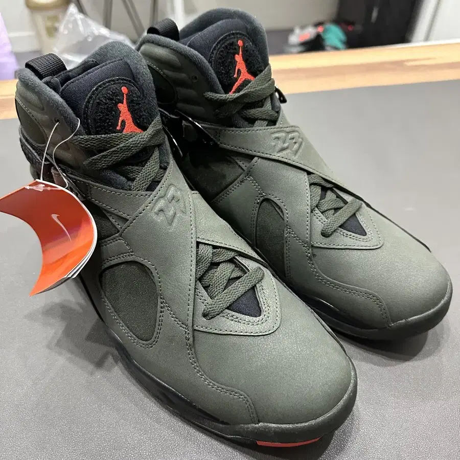 Jordan 8 Retro Take Flight 275 새상품