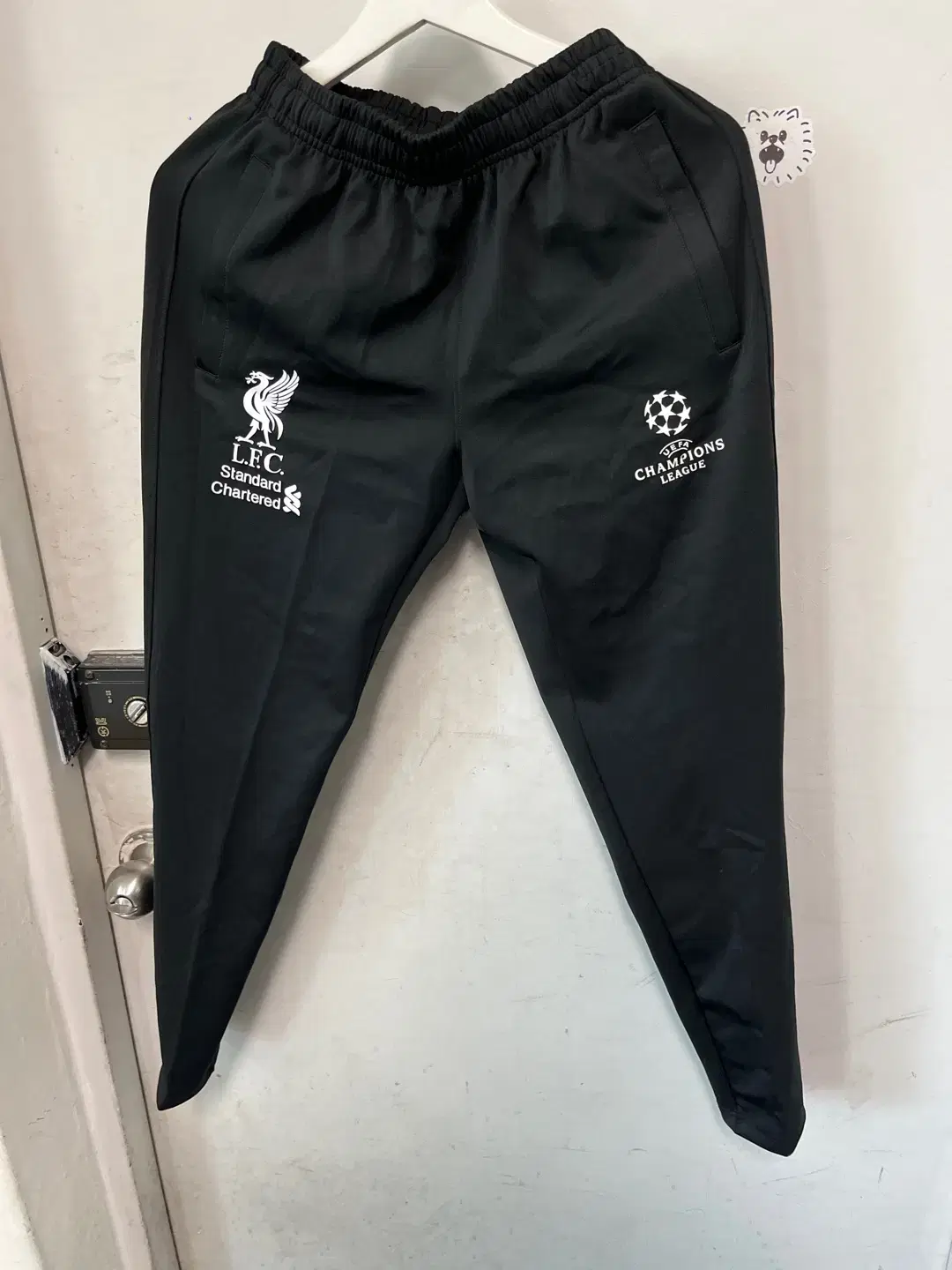 Liverpool Training Bottoms with Tee