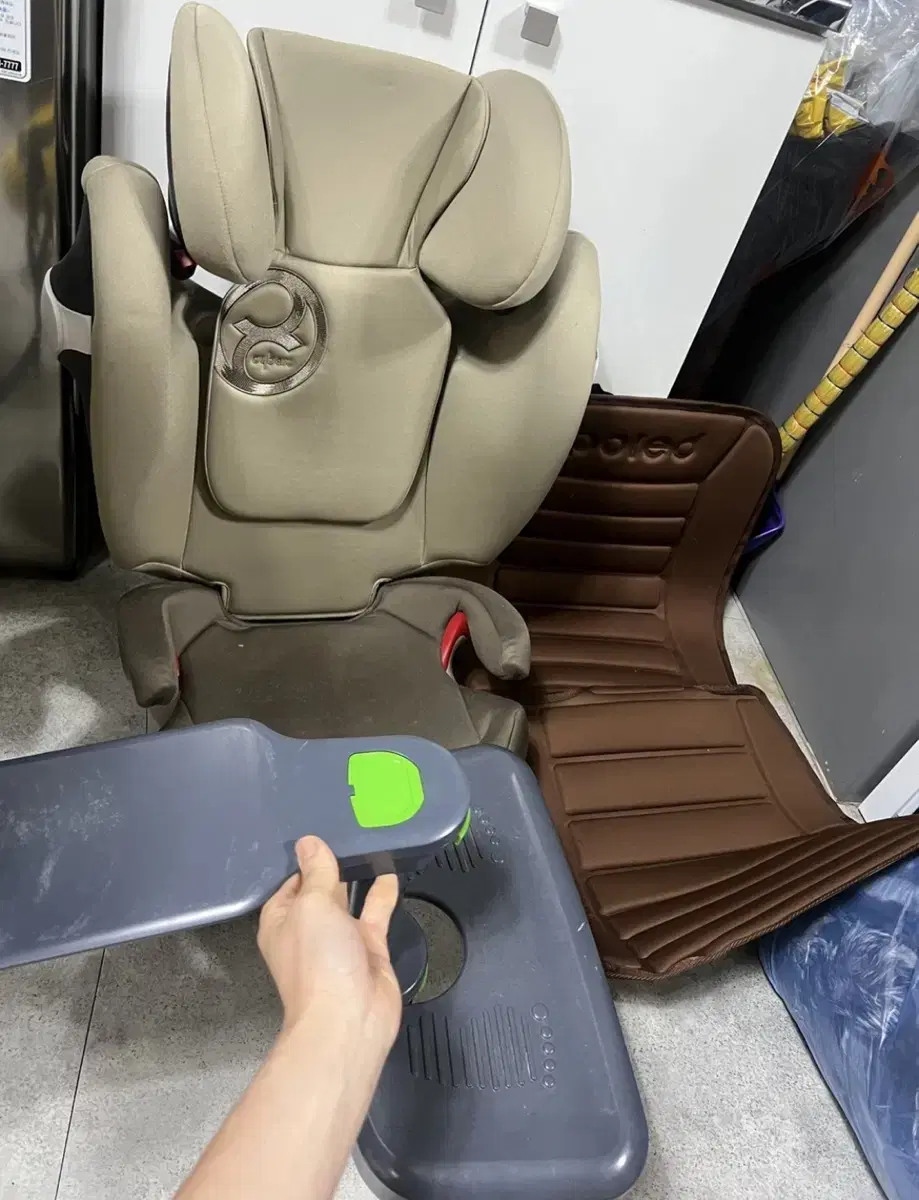 Cybex Junior Car Seat Isofixable, Car Seat Footrest, Car Seat Protector Mat