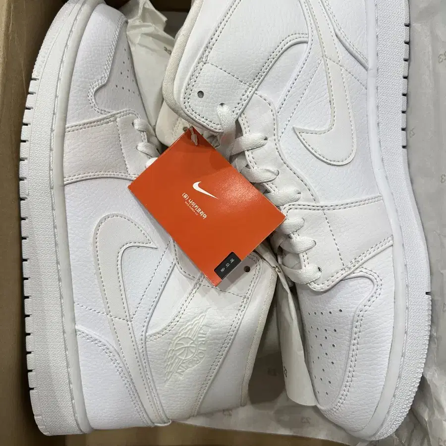 Jordan 1 Mid Triple White 2019 280 새상품